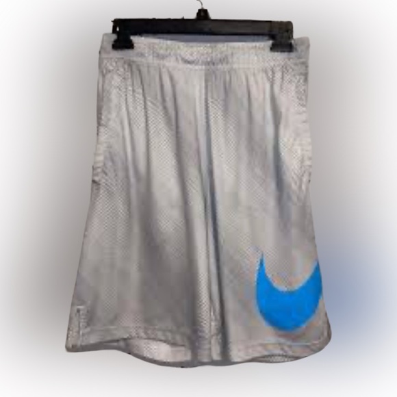 Nike dri-fit athletic shorts light grey, blue Nike swoosh logo - Picture 1 of 7